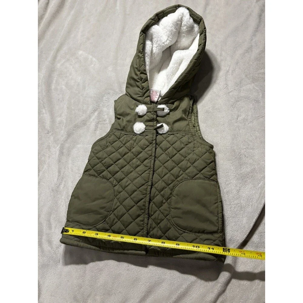 Aspen Quilted Hooded Vest Pom Pom Accents Sherpa Lined Green 3T Fuzzy Zip Up